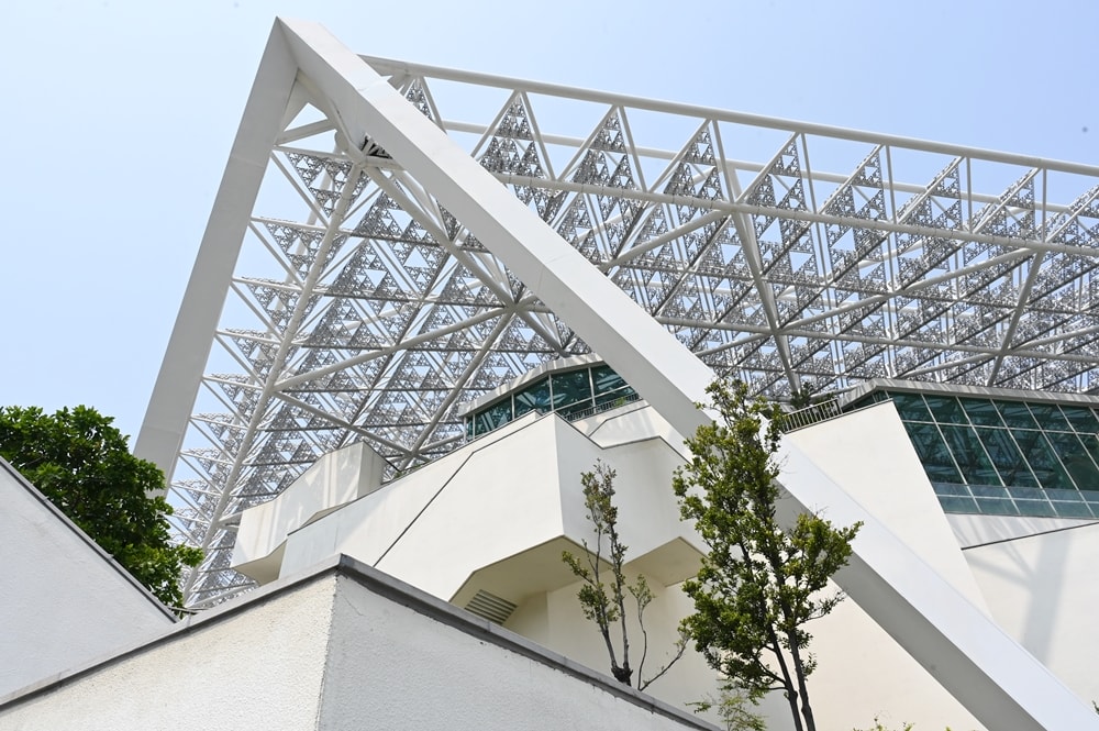 台南美術館二館