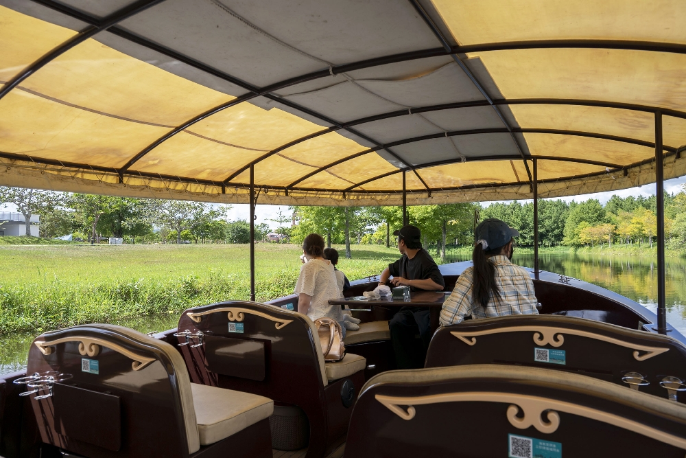 花蓮【理想PAARK水岸生活】花蓮星巴克的水上秘境,展開一段20分鐘夢幻遊湖 - 第4張圖 花蓮【理想PAARK水岸生活】花蓮星巴克的水上秘境,展開一段20分鐘夢幻遊湖